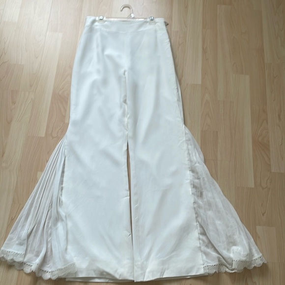 Jonathan Simkhai white flare pleated pants trousers, size US 2 - Picture 7 of 13